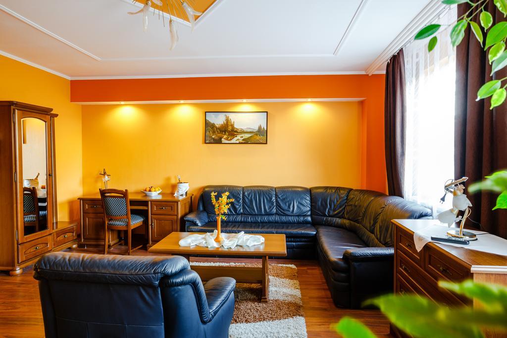 Spa Hotel Gloria Przemyśl Exterior foto